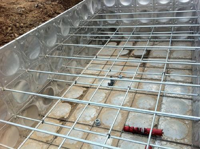 不銹鋼水箱內部鋼筋焊接應該注意的問題